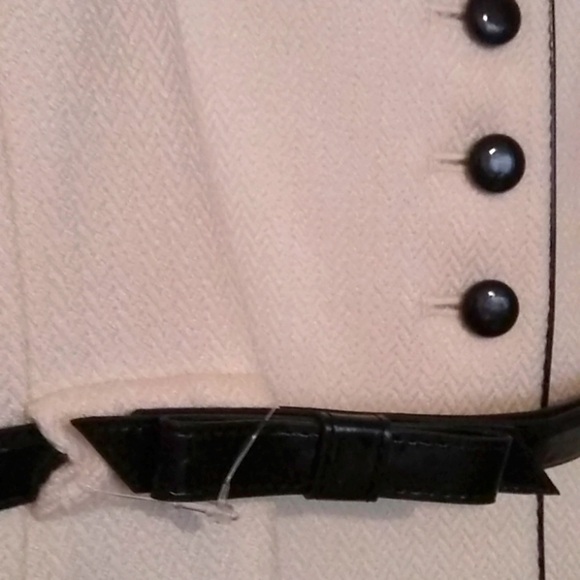 New Tahari 2 pcs. Suit 10P - Picture 4 of 7